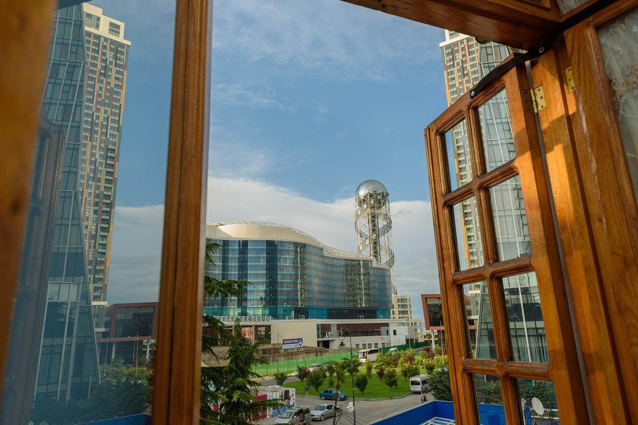 Sweet Home At Ninoshvili 3 Batumi Exterior photo